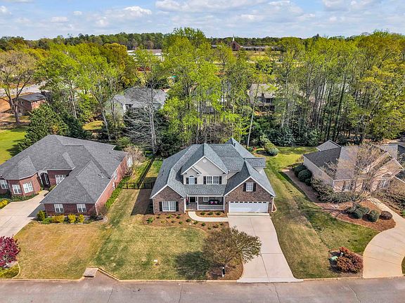 2nd image of 9 Shannon Creek Ct