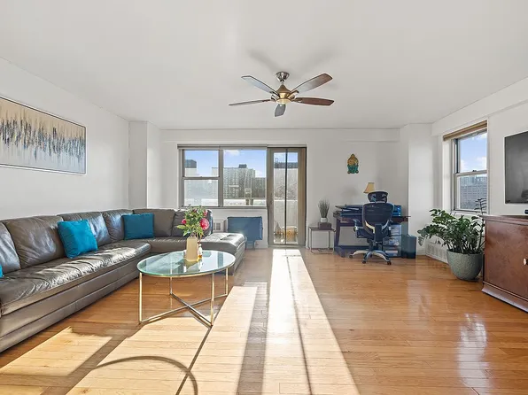 190 Cozine Ave APT 8H, Brooklyn, NY 11207