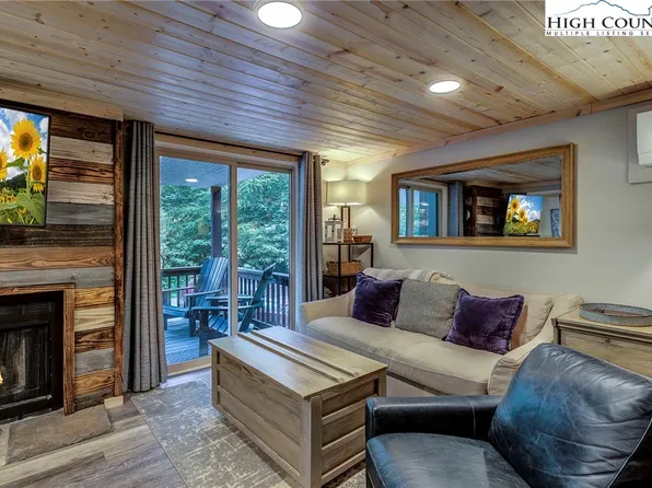 76 Creekside Drive #C, Banner Elk, NC 28604