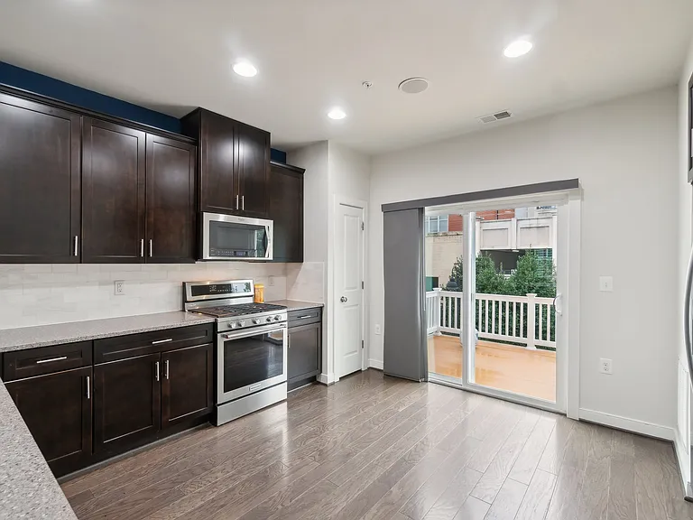 241 Kepler Dr — Photo 3
