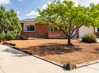10817 Lowe St NE, Albuquerque, NM 87111