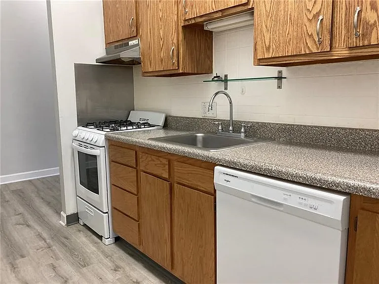1207 W North Ave #101 — Photo 8