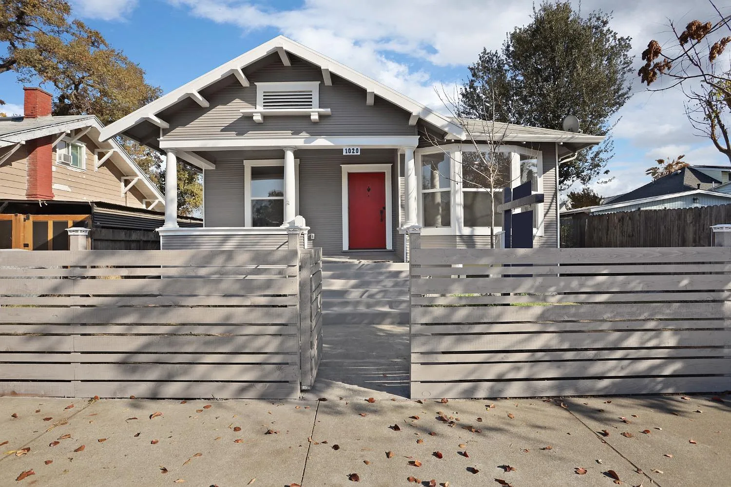 1020 N Airport Way photo 1