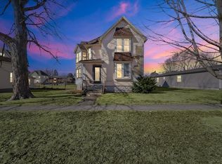 217 N Lott Blvd, Gibson City, IL 60936