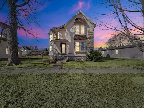 217 N Lott Blvd, Gibson City, IL 60936