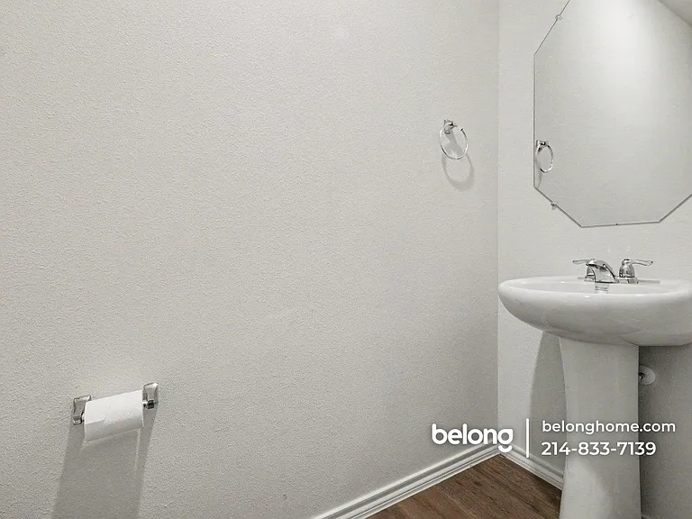 1109 Sunflower Ln — Photo 12
