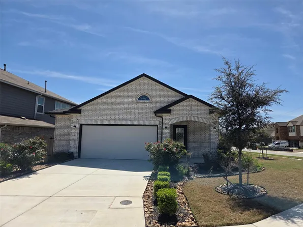 8902 Grand Western, Converse, TX 78109