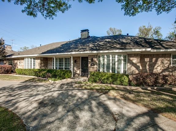 2nd image of 3908 Vinecrest Dr