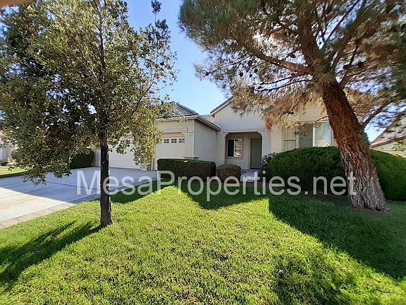 2nd image of 10815 Aster Ln