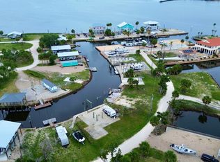 141 Kingfisher Rd, Perry, FL 32348