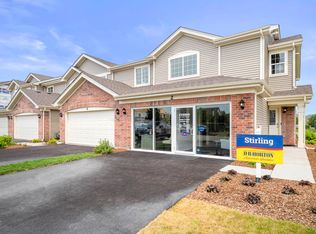 15 West Lake Court, Cary, IL 60013