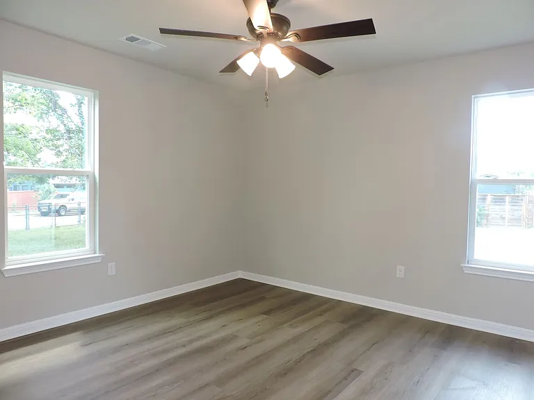 6908 Rufus Dr — Photo 26