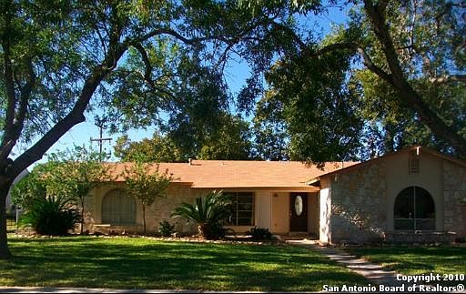 1st image of 5703 Creekwood Dr