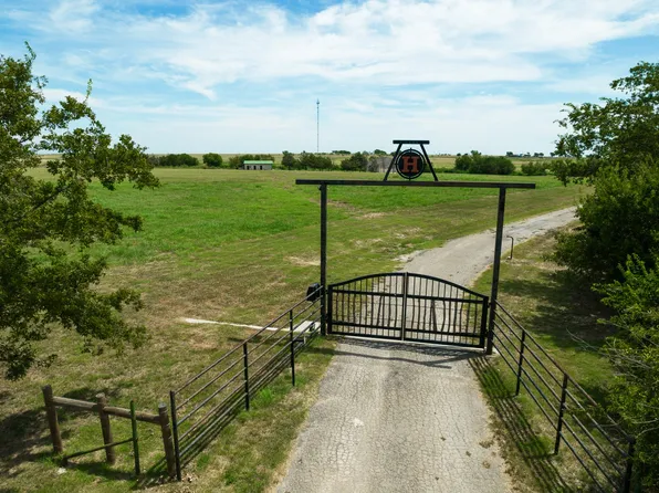 7864 S Fm 2331, Godley, TX 76044