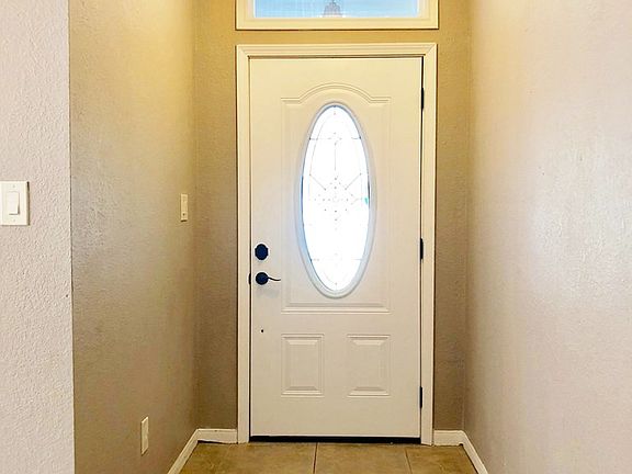 2nd image of 312 Shannon Ln