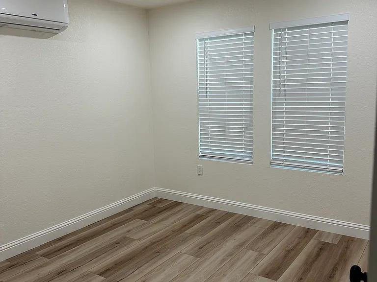 1014 Pine St #2 — Photo 7