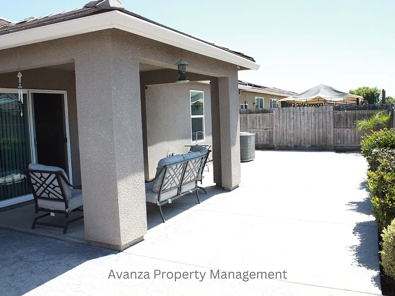 6857 E Cetti Ave — Photo 18