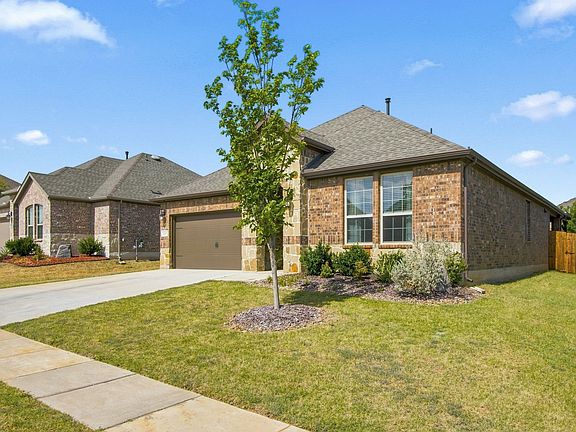 4th image of 11217 Shady Meadows Way