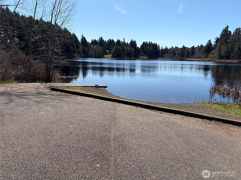 5th image of 7129 Munn Lake Drive SE