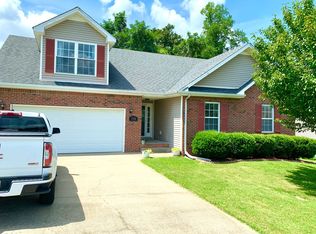 3178 Cross Ridge Dr, Clarksville, TN 37040