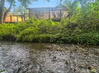 290 N Finch Creek Rd, Hoodsport, WA