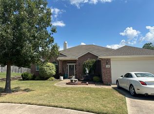 1165 Albatross Ct, Benbrook, TX 76126