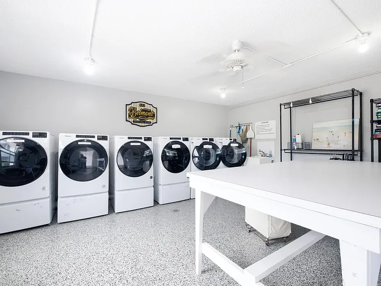 333 Harbour Dr #209 — Photo 24
