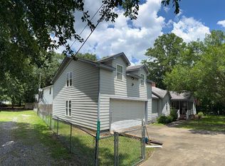 1305-1307 Highland Ave, Dublin, GA 31021