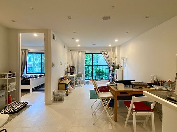 3rd image of 1070 Lafayette Ave #4B