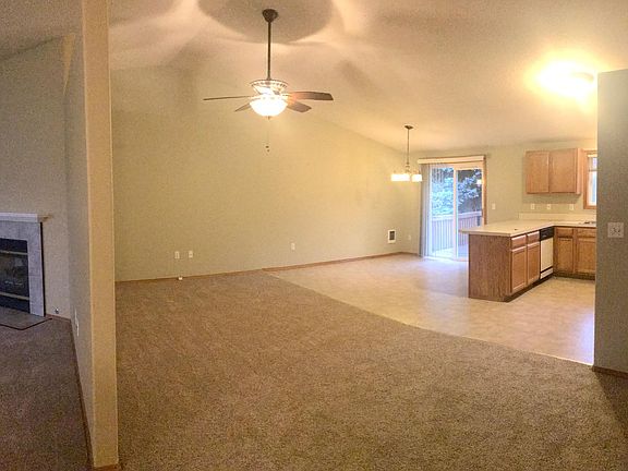 4th image of 4518 NE 96th St