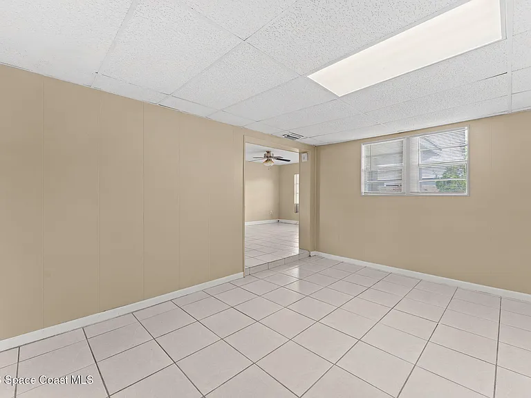 1833 Jackson Ave — Photo 6