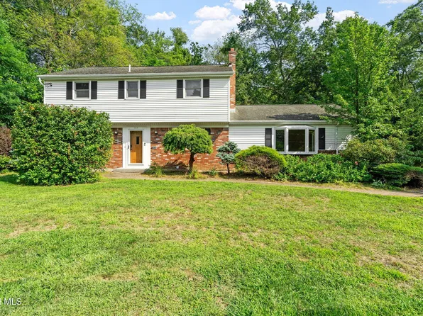 167 Wood Dale Drive, Ballston Lake, NY 12019