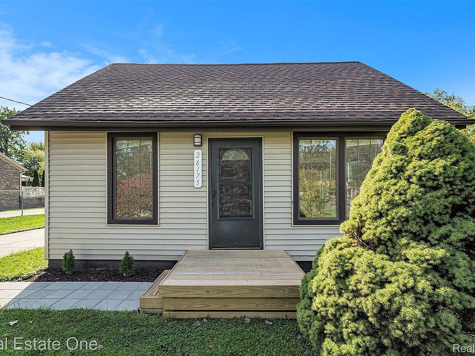 1st image of 26175 Mary St