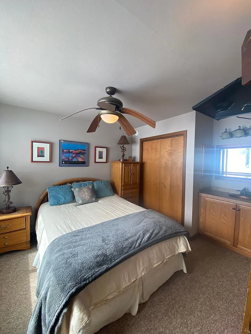 Amazing slope side location! — Photo 4