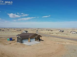 7487 Van Wyhe Ct, Fountain, CO 80817