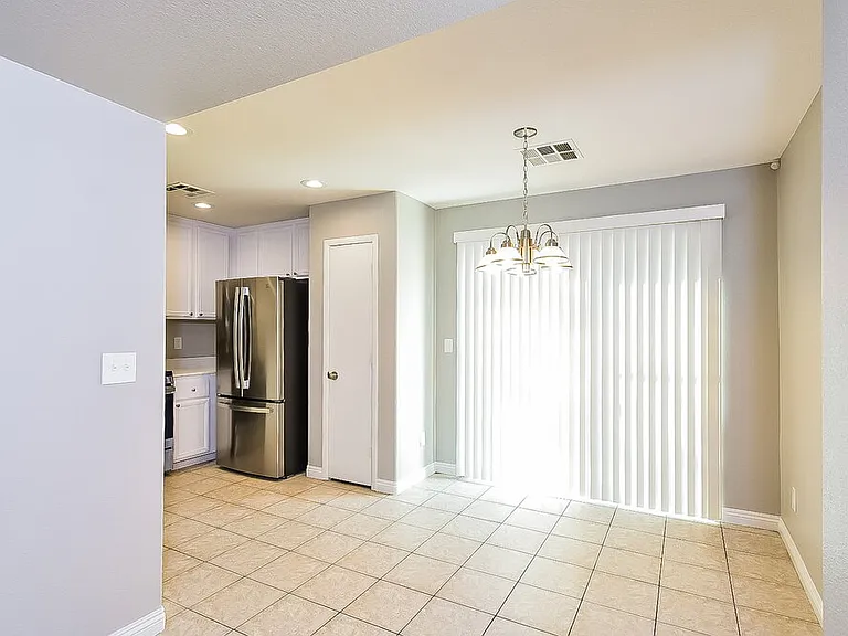4913 Shady Rim Ct — Photo 7