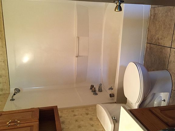 4th image of 1708 Georgia Dr