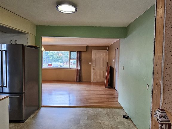 3rd image of 13472 71st Ave
