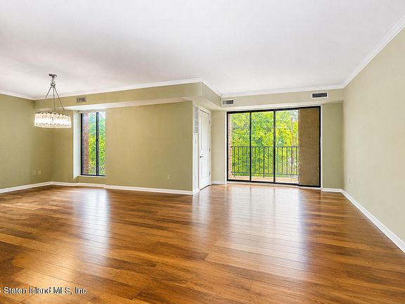 5th image of 3461 Amboy Rd APT 2B