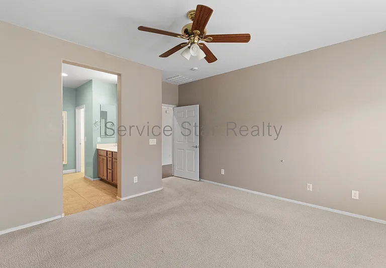 42181 W Basie Ln — Photo 17