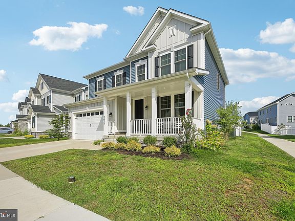 3rd image of 2634 Orchard Oriole Way