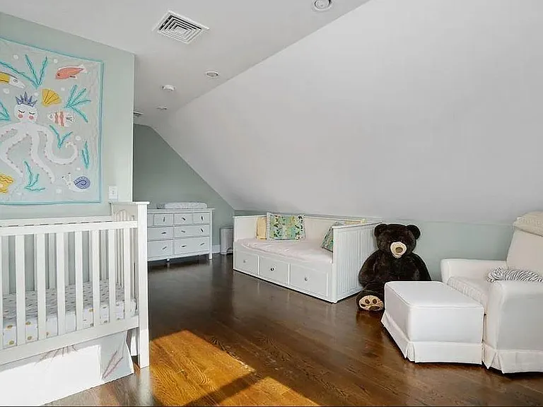 5 Burgoyne St #2 — Photo 18