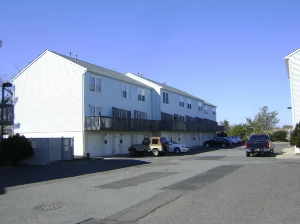 31 Beachway Ave Building 3, Keansburg, NJ 07734