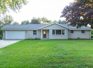 5425 S Ann St, New Berlin, WI 53146