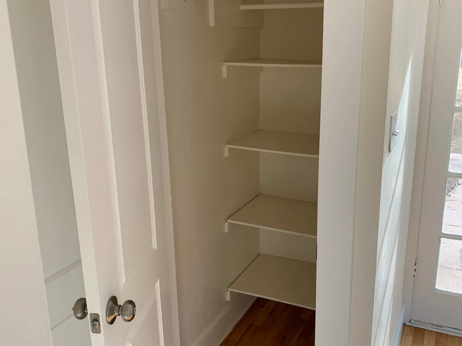 1 bed, 676 sqft, $2,000 — Photo 3