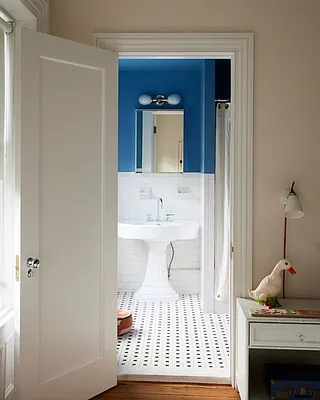 Sold by Compass | media 30