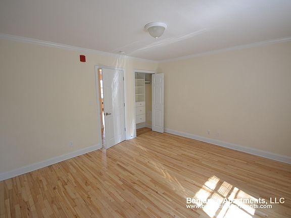 2nd image of 84 Saint Paul St APT 5C