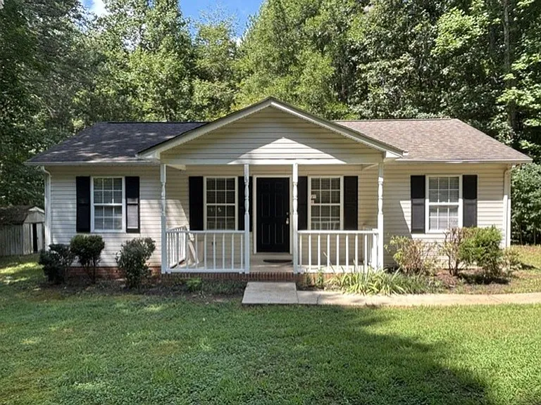 159 Overcreek Rd — Photo 1