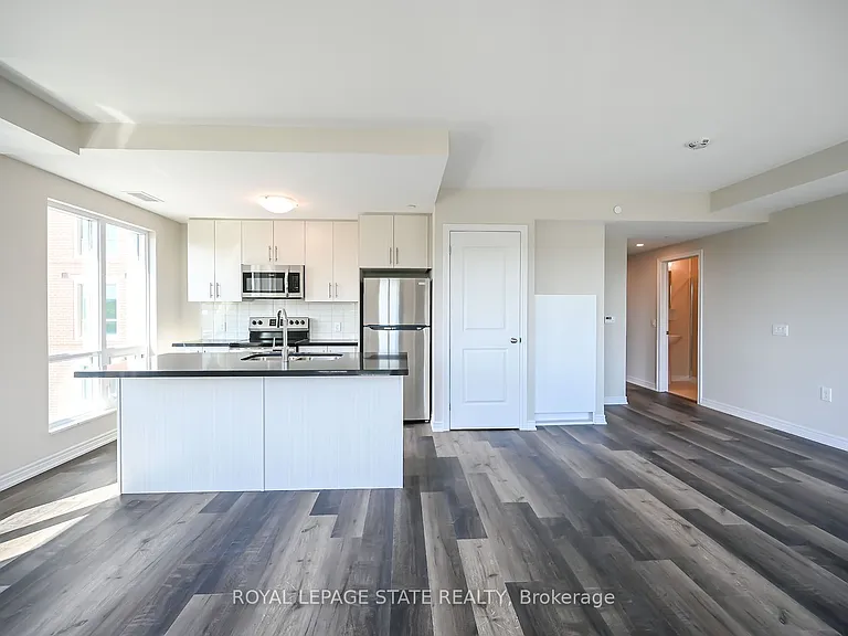 2750 King St E #512 — Photo 7