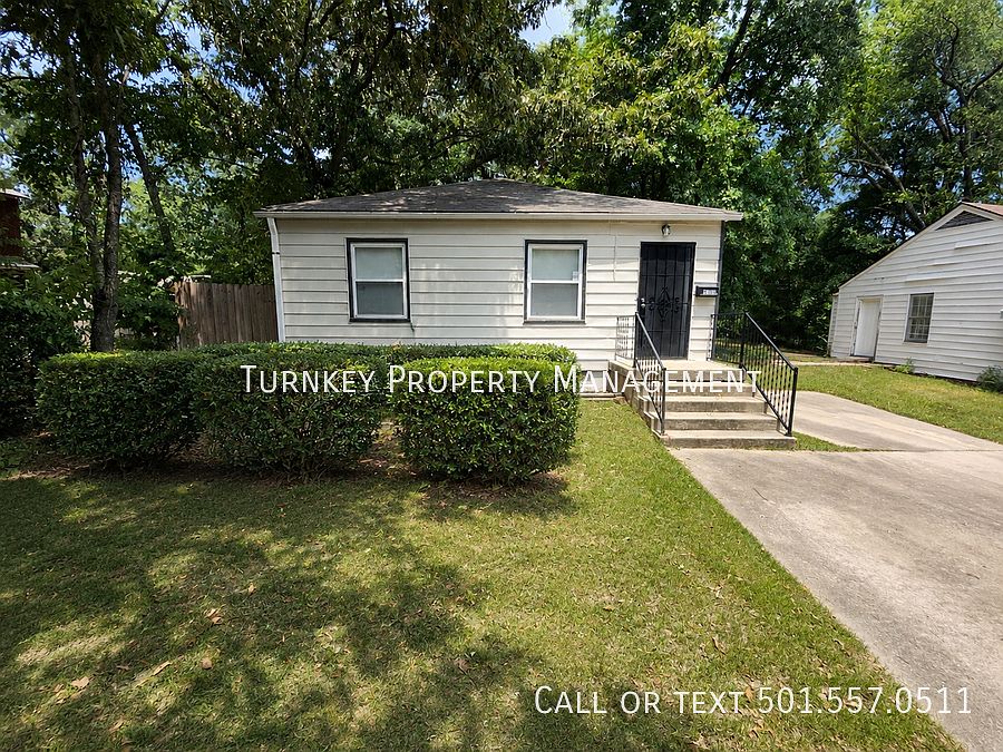 1st image of 4718 W 26th St